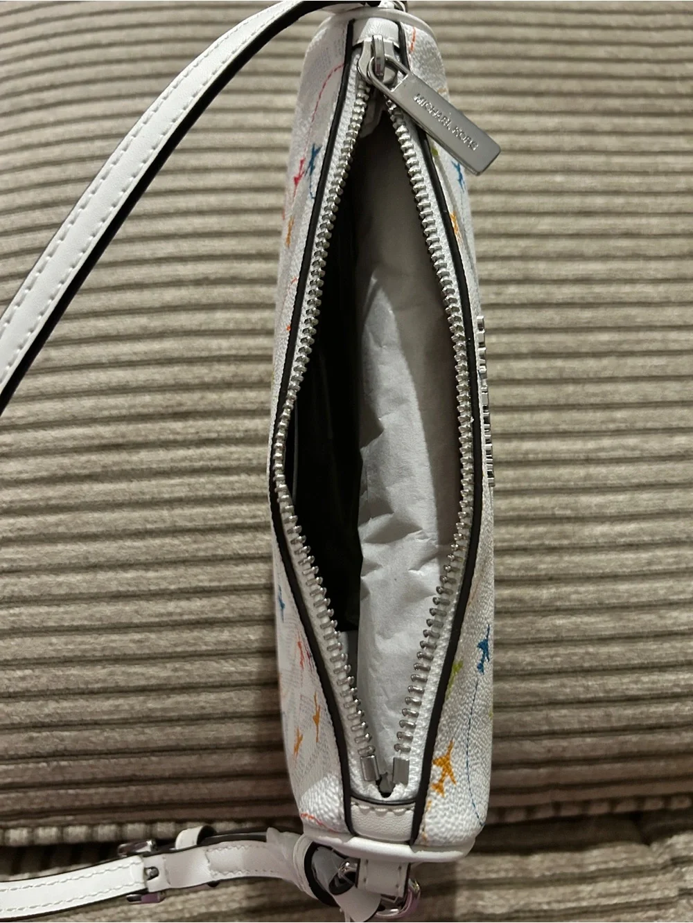 NWT Michael Kors Jet Set Medium Pochette White Airplane Print Shoulder Bag